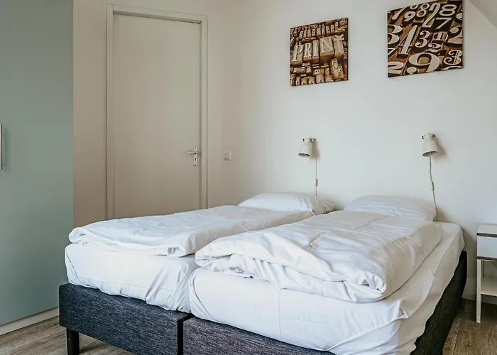 Sea Bass 海边的艾格蒙特